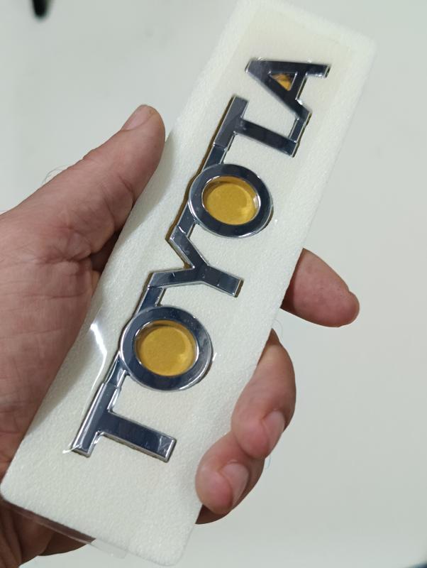 Toyota Büyük Boy Krom Bagaj Yazısı 3M 3D ABS