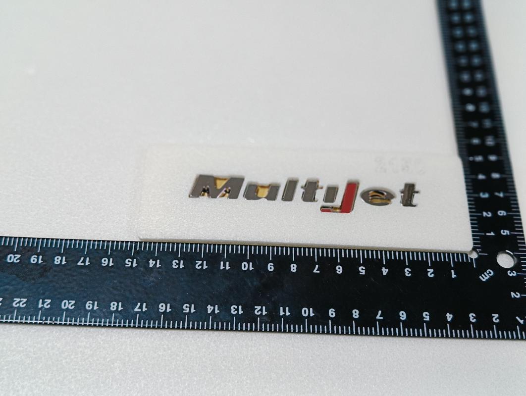 Multijet Krom Bagaj Yazısı ’’J Kırmızı’’ 106x13mm 3M 3D ABS