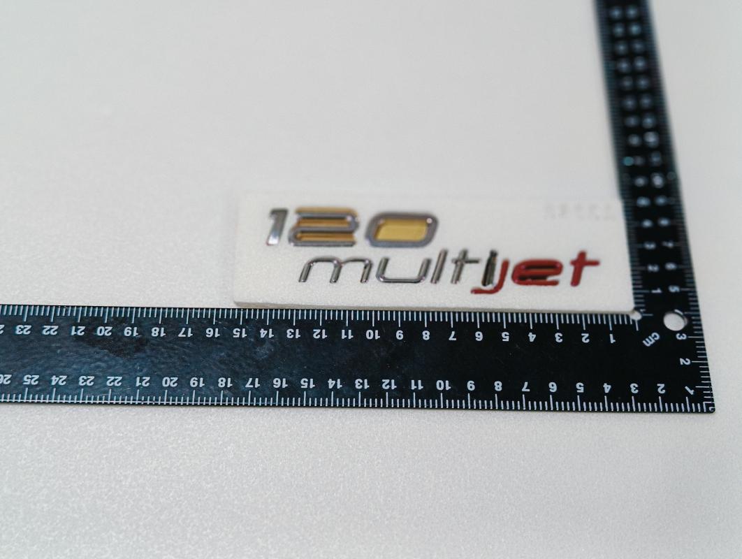 120 Multijet Krom-Kırmızı Bagaj Yazısı 3M 3D ABS