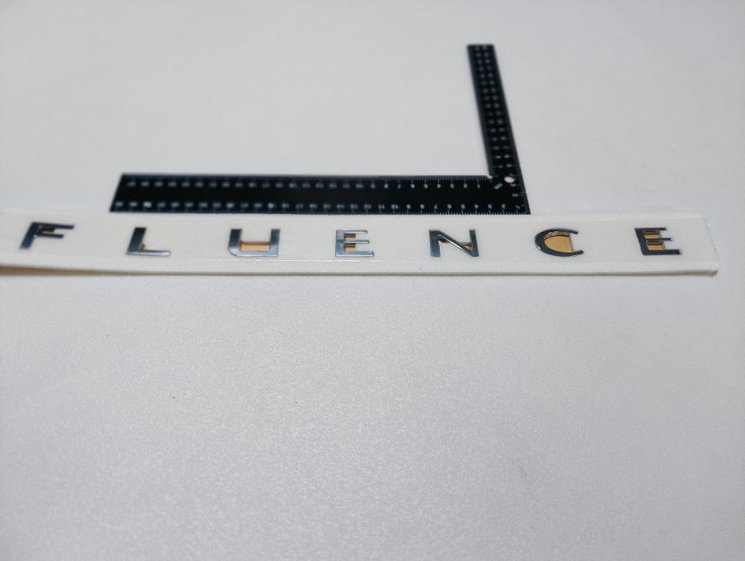 Fluence Boşluklu Yeni Nesil Krom Bagaj Yazısı 3M 3D ABS