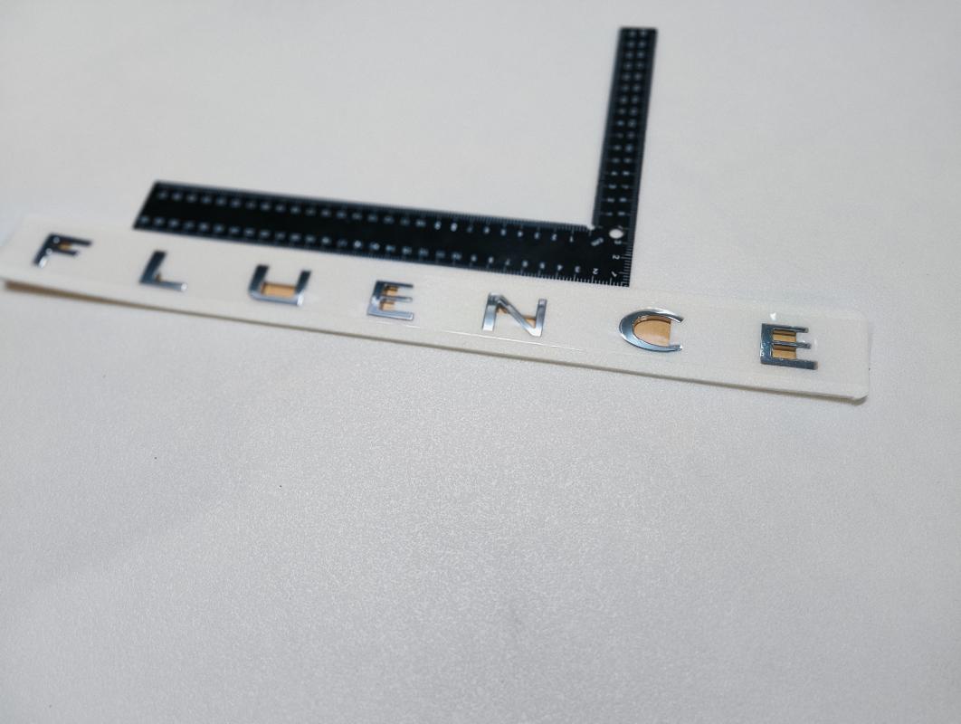 Fluence Boşluklu Yeni Nesil Krom Bagaj Yazısı 3M 3D ABS