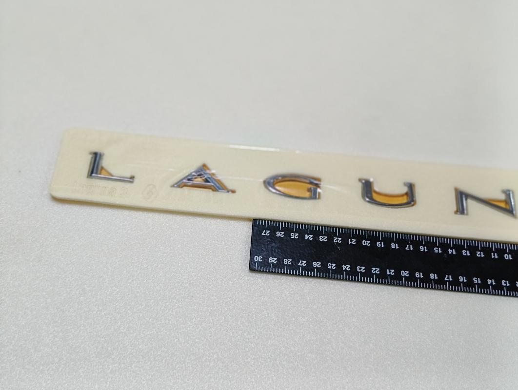 Laguna 3 Boşluklu Krom Bagaj Yazısı 3M 3D ABS