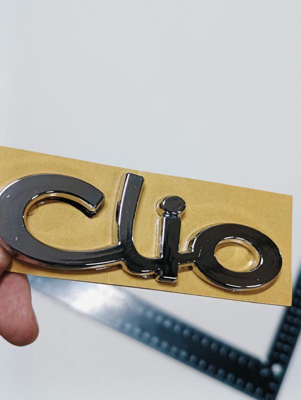 Clio 1-2 Krom Bagaj Yazısı Tırnaklı Model 3M 3D ABS