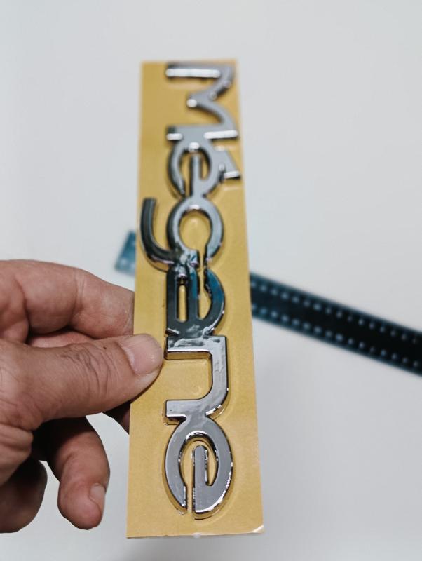 Megane 1 Uyumlu Megane Krom Bagaj Yazısı Tırnaklı 3M 3D ABS