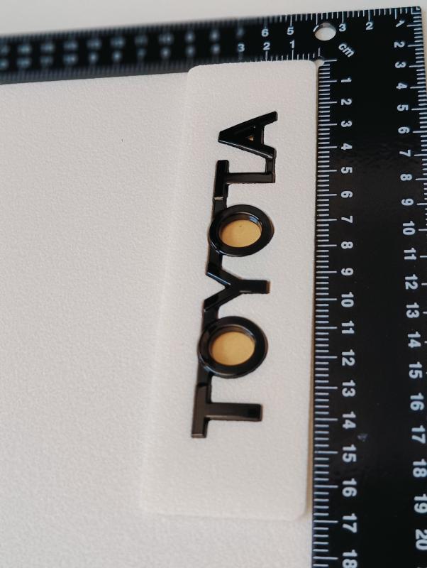 Toyota Piano Black Bagaj Yazısı 3M 3D ABS