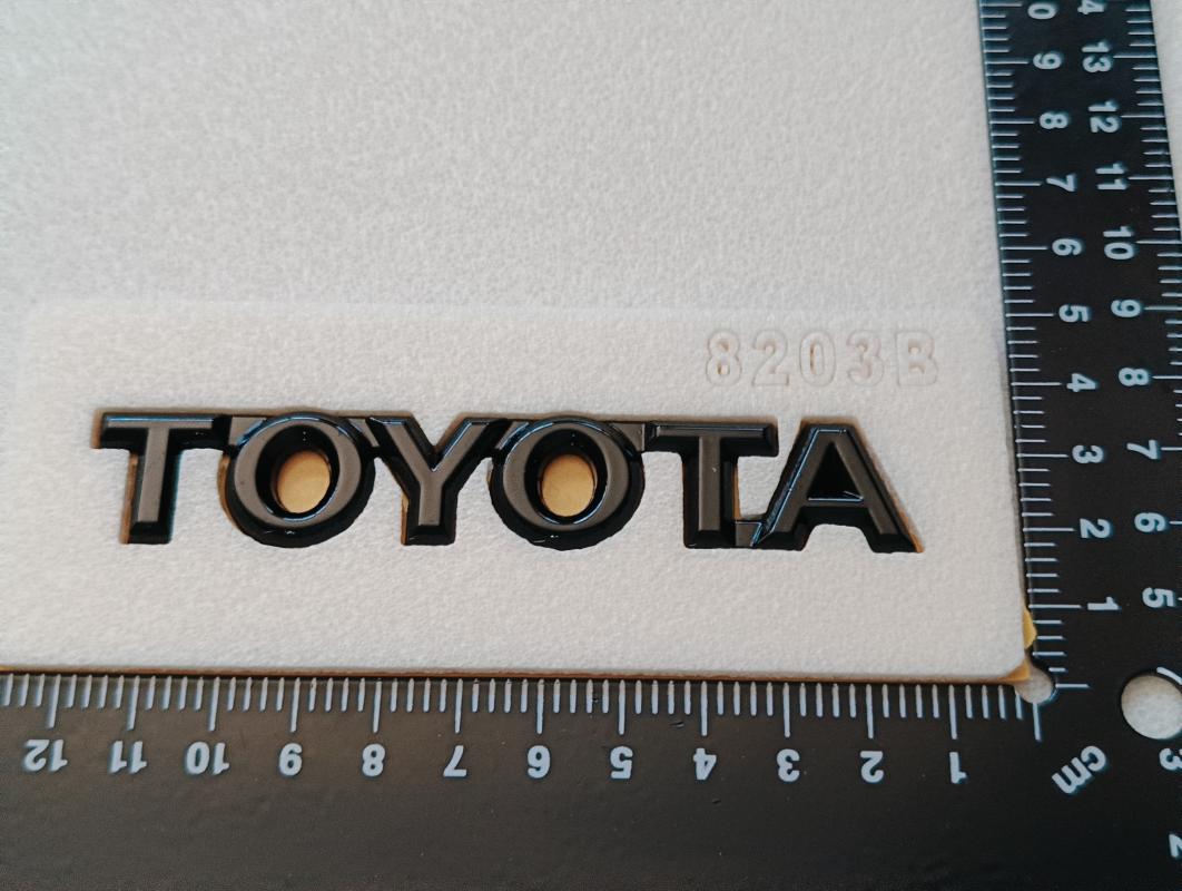 Toyota Piano Black Bagaj Yazısı 3M 3D ABS