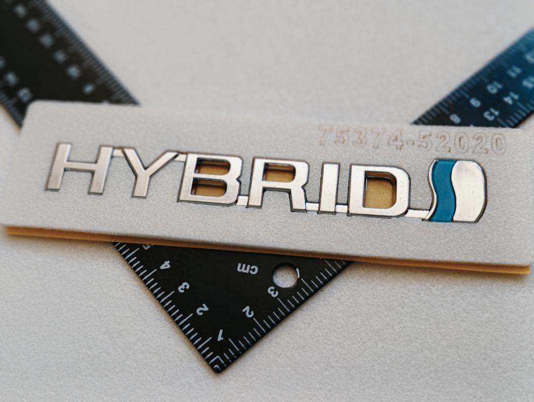 Hybrid Krom-Mavi Bagaj Yazısı 3M 3D ABS