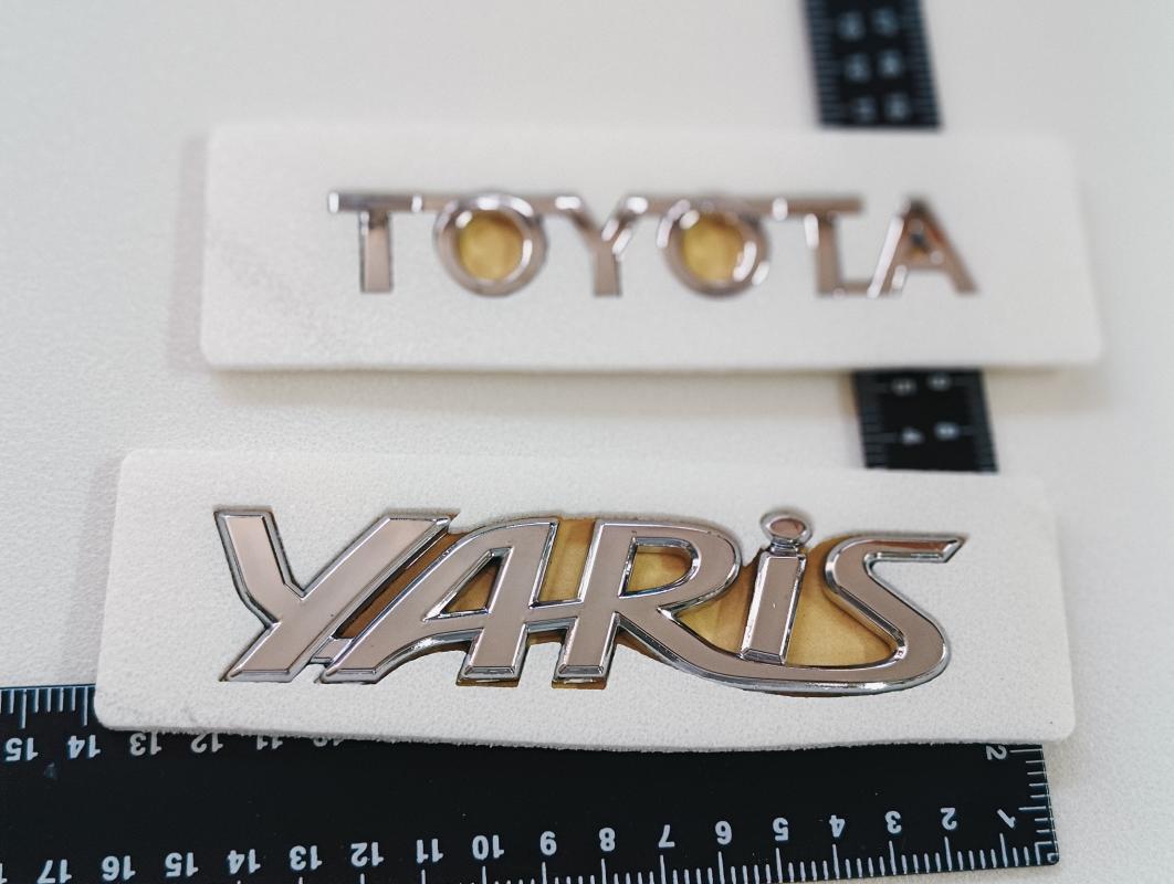 Toyota ve Yaris Krom Bagaj Yazısı Seti Efsane Kasa 3M 3D ABS