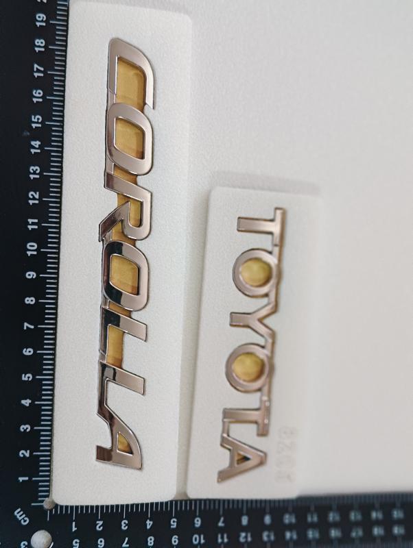 Toyota ve Corolla Krom Bagaj Yazısı Seti Yeni Kasa 3M 3D ABS