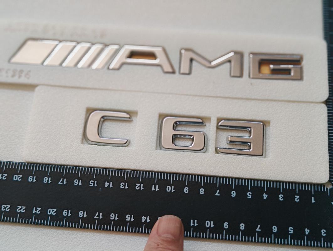 C 63 ve AMG Krom Bagaj Yazısı Seti 2’li 3M 3D ABS