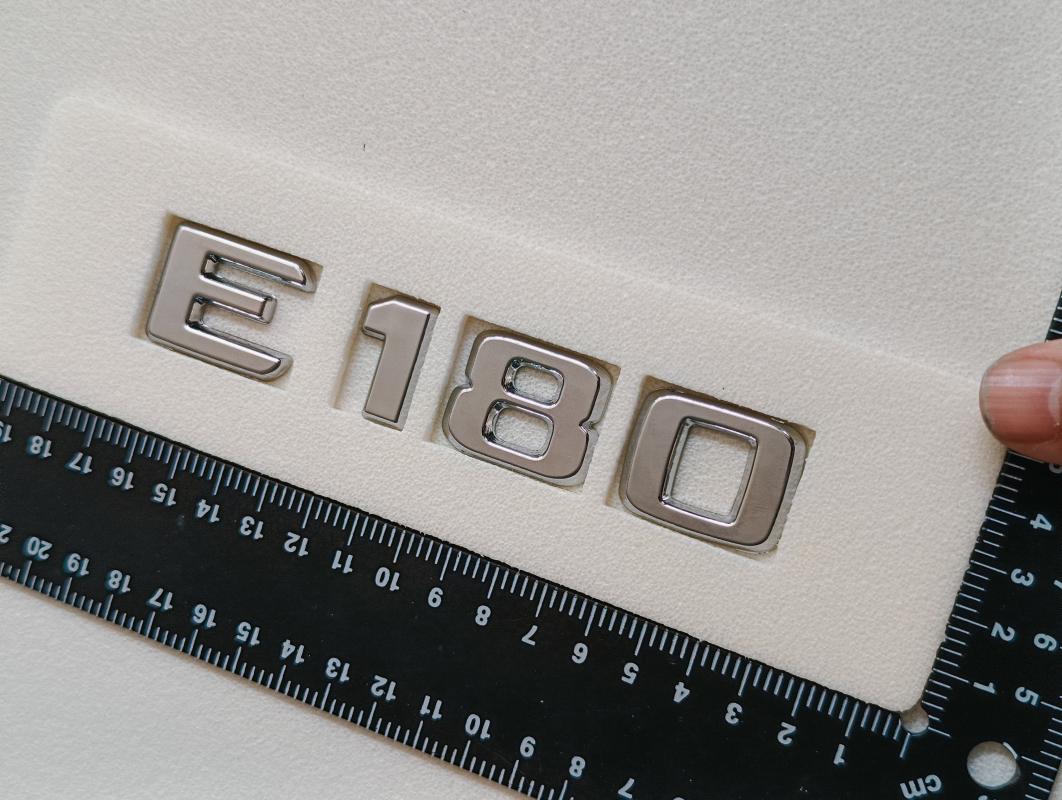 E 180 Krom Bagaj Yazısı 3M 3D ABS