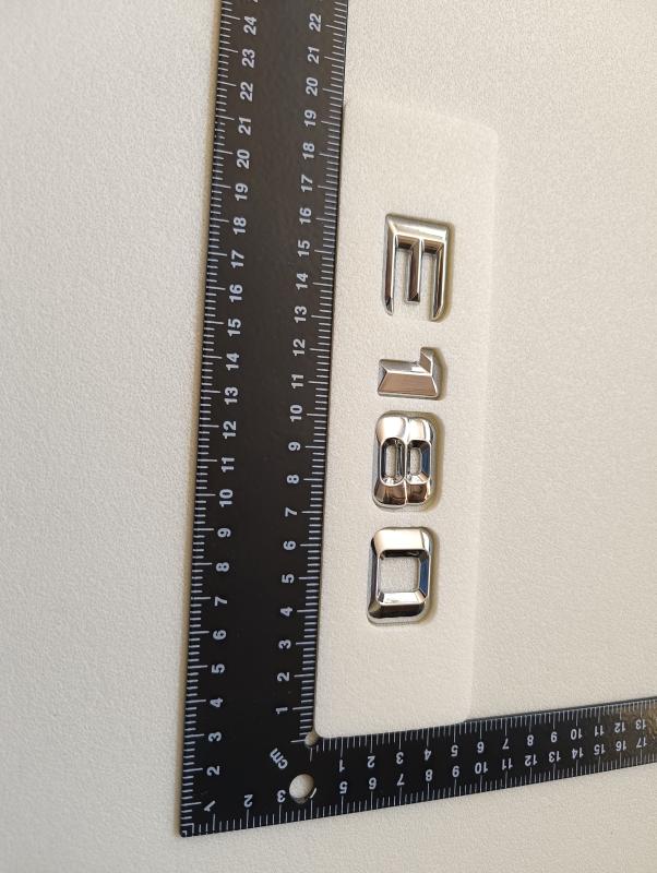 E 180 Üçgen Tip Krom Bagaj Yazısı 3M 3D ABS