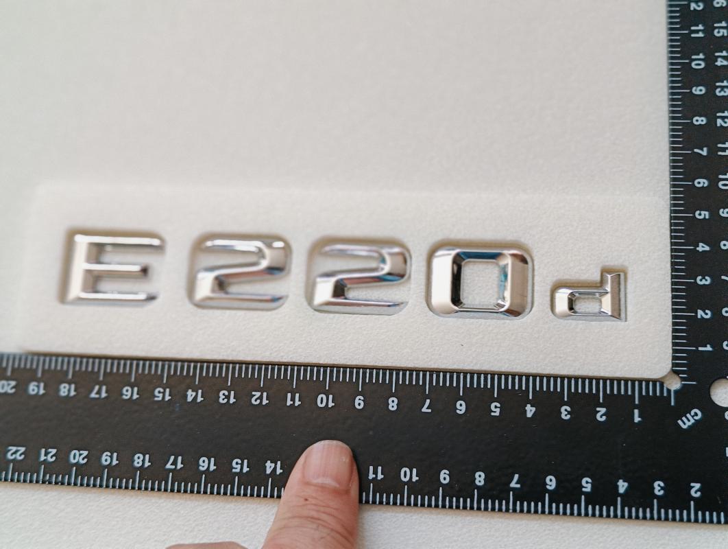 E 220d Üçgen Tip Krom Bagaj Yazısı 3M 3D ABS