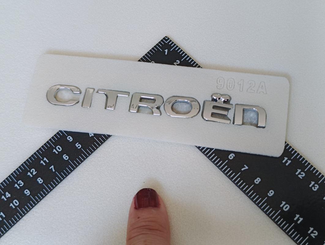 Citroen Küçük Boy Krom Bagaj Yazısı 135x12mm 3M 3D ABS