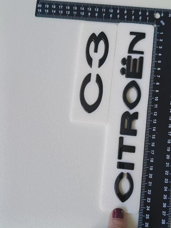 Citroen ve C3 Piano Black Bagaj Yazısı 3M 3D ABS 225x30mm