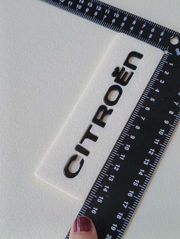 Citroen Bagaj Yazısı Piano Black Küçük Boy 135x12mm
