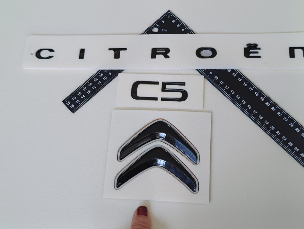 Citroen Boşluklu-c5 Piano Black Bagaj Yazısı ve Çavuş Arması Seti 3’lü 3M 3D ABS