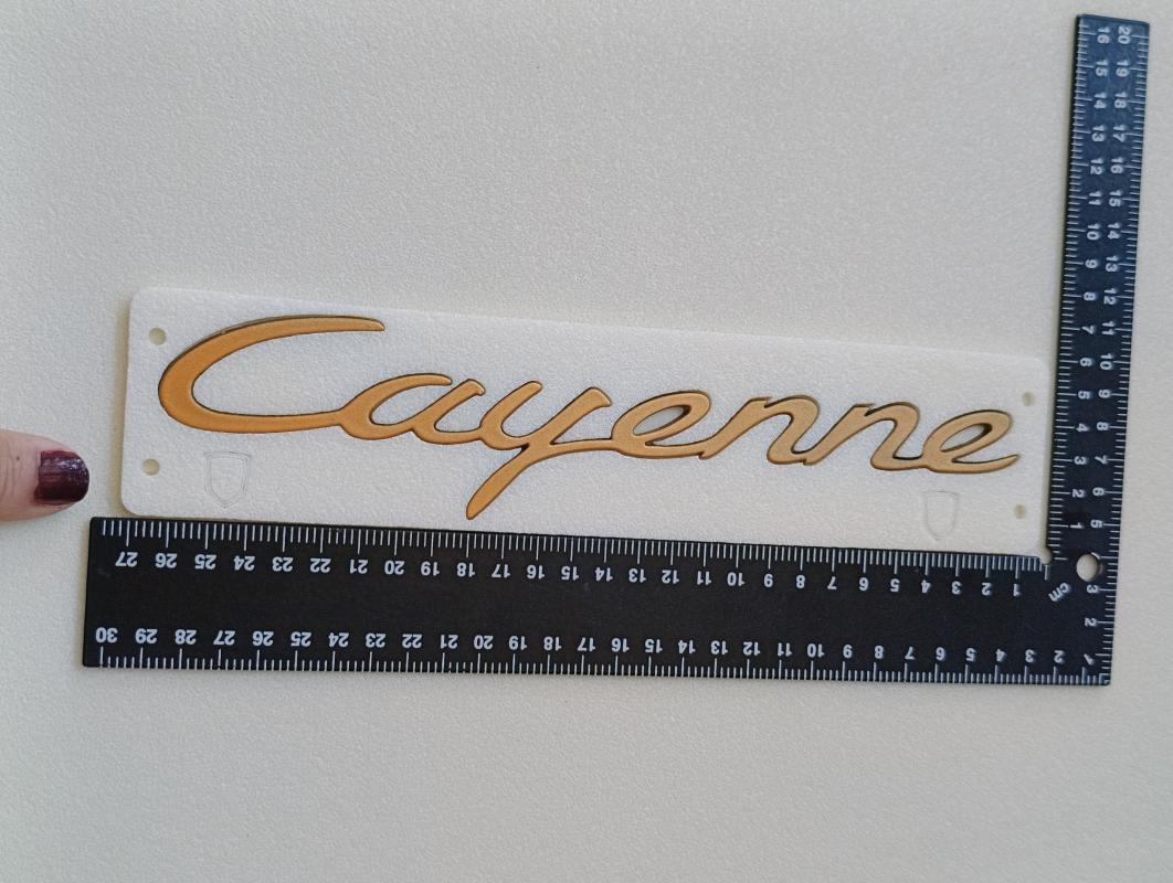 Cayenne Golden Bagaj Yazısı 3M 3D ABS