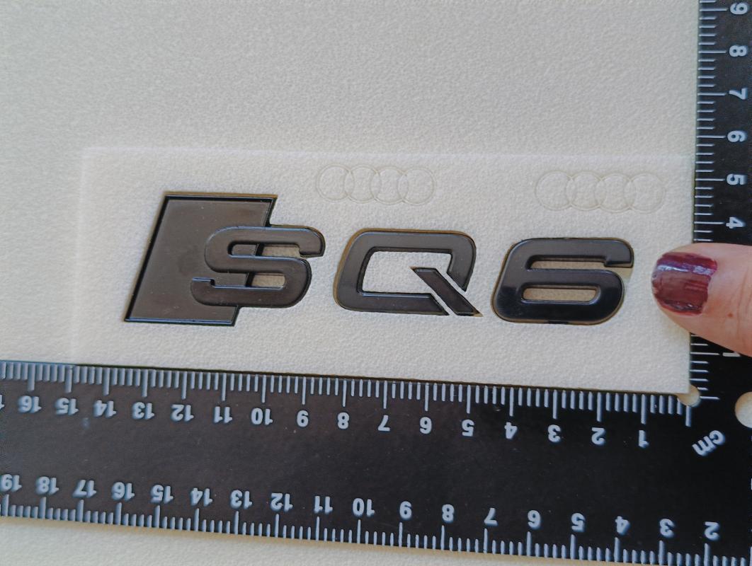 SQ6 Piano Black Bagaj Yazısı 3M 3D ABS