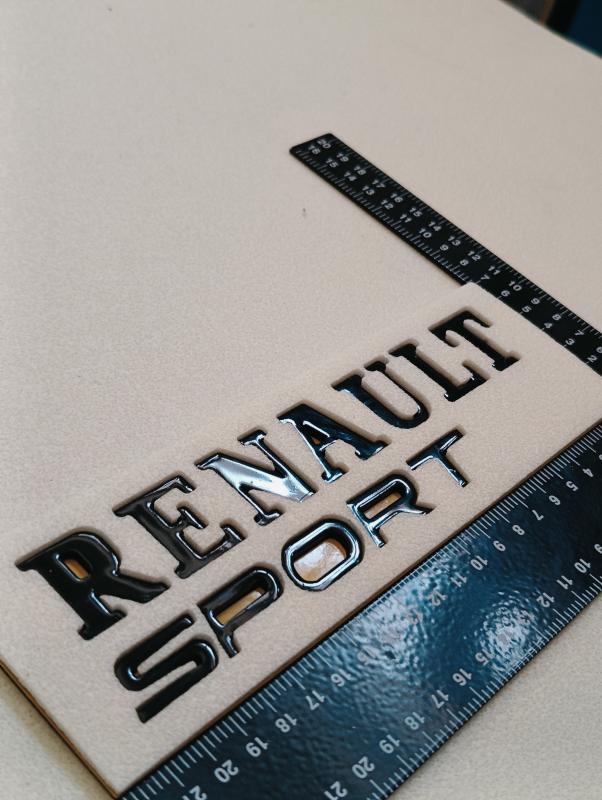Renault Sport Piano Black Bagaj Yazısı 3M 3D ABS
