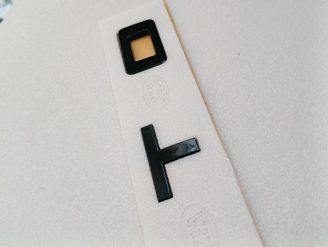 Sorento Büyük Boy Piano Black Bagaj Yazısı 3M 3D ABS