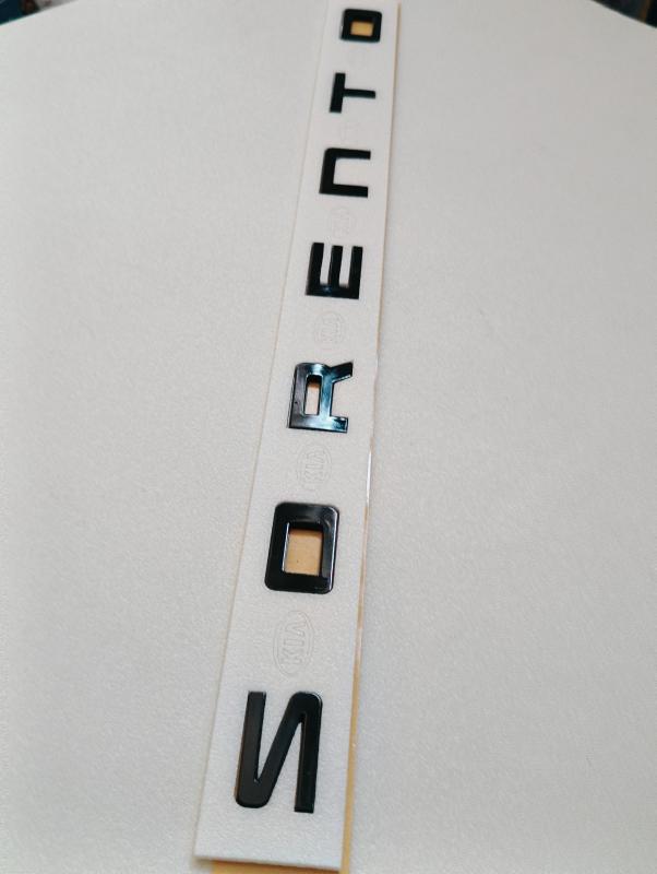 Sorento Büyük Boy Piano Black Bagaj Yazısı 3M 3D ABS