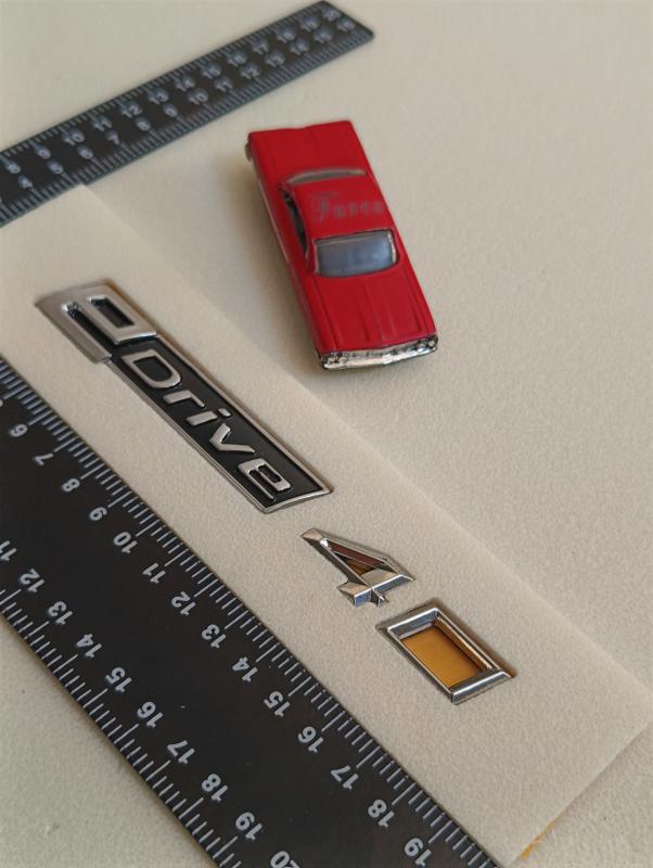eDrive 40 Piano Black Bagaj Yazısı 3M 3D ABS