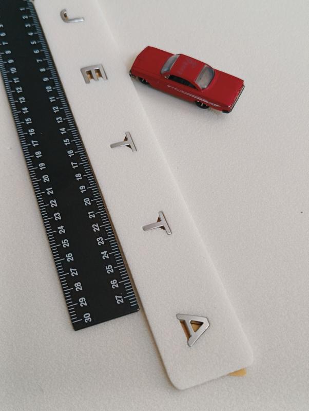 Jetta Boşluklu İnce Tip Bagaj Yazısı 3M 3D ABS