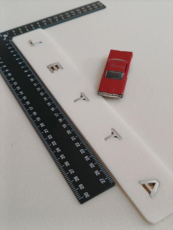 Jetta Boşluklu İnce Tip Bagaj Yazısı 3M 3D ABS