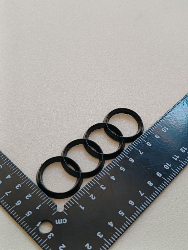 Audi Motor Kapağı Amblemi Piano Black 3M 3D ABS