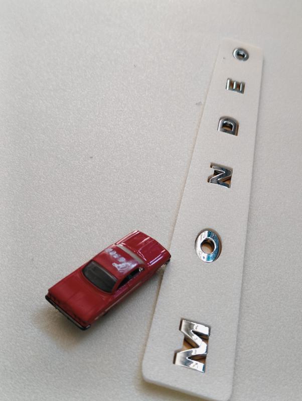 Mondeo Boşluklu Krom Bagaj Yazısı 3M 3D ABS