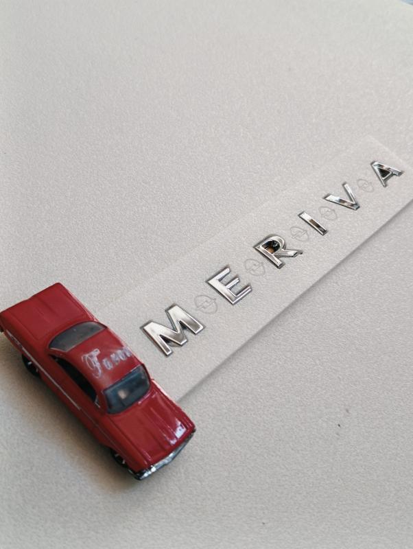Meriva Boşluklu Bagaj Yazısı 3M 3D ABS
