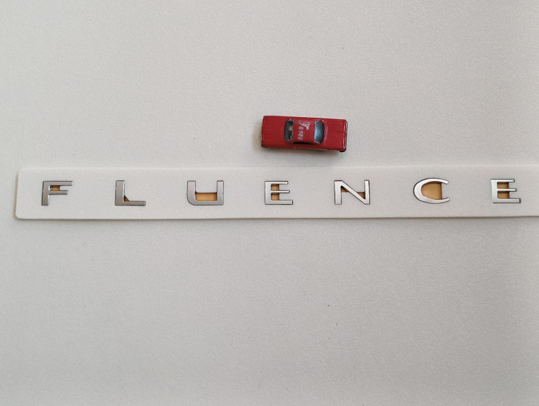 Fluence Boşluklu Krom Bagaj Yazısı 3M 3D ABS