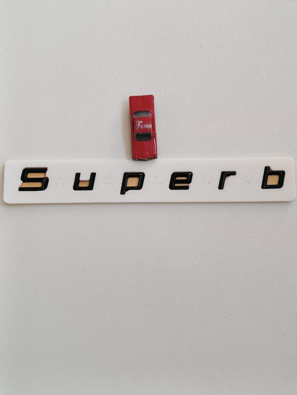 Superb Boşluklu Piano Black Bagaj Yazısı 3M 3D ABS