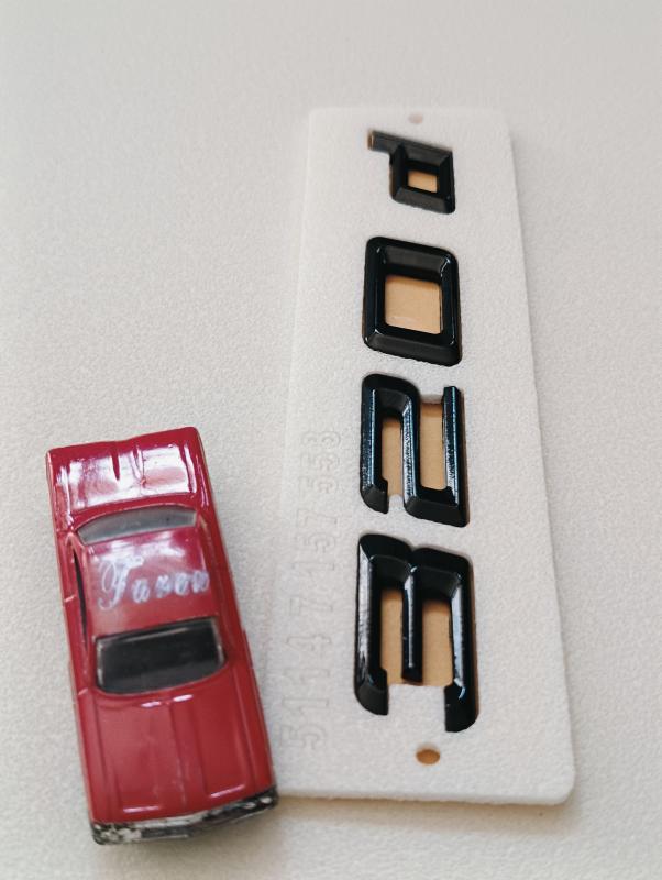 320d Piano Black Bagaj Yazısı 3M 3D ABS
