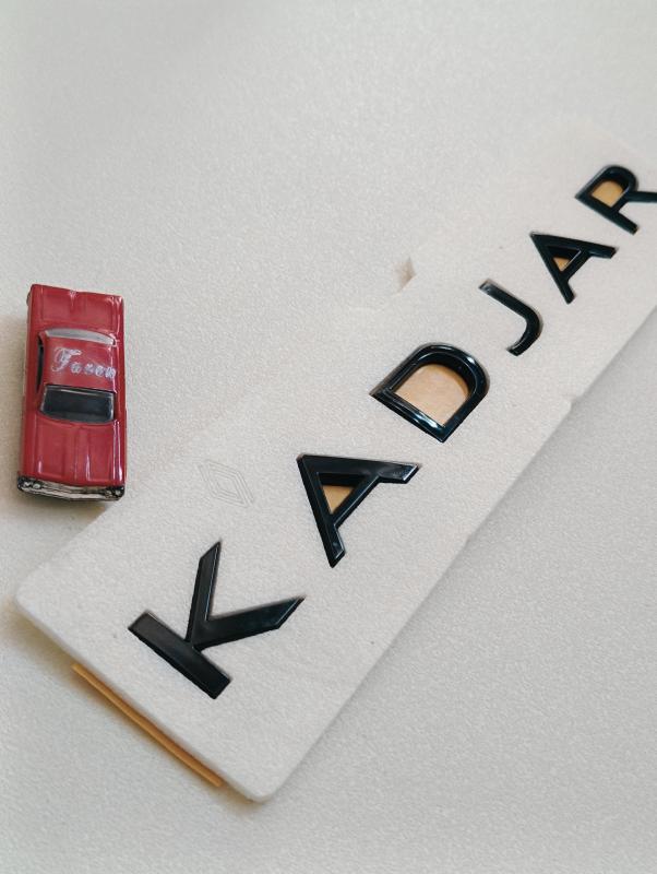 Kadjar Piano Black Bagaj Yazısı 3M 3D ABS