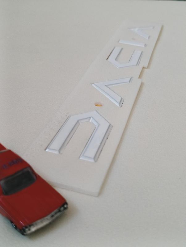 Dacia Yeni Nesil Bagaj Yazısı Beyaz 3M 3D ABS