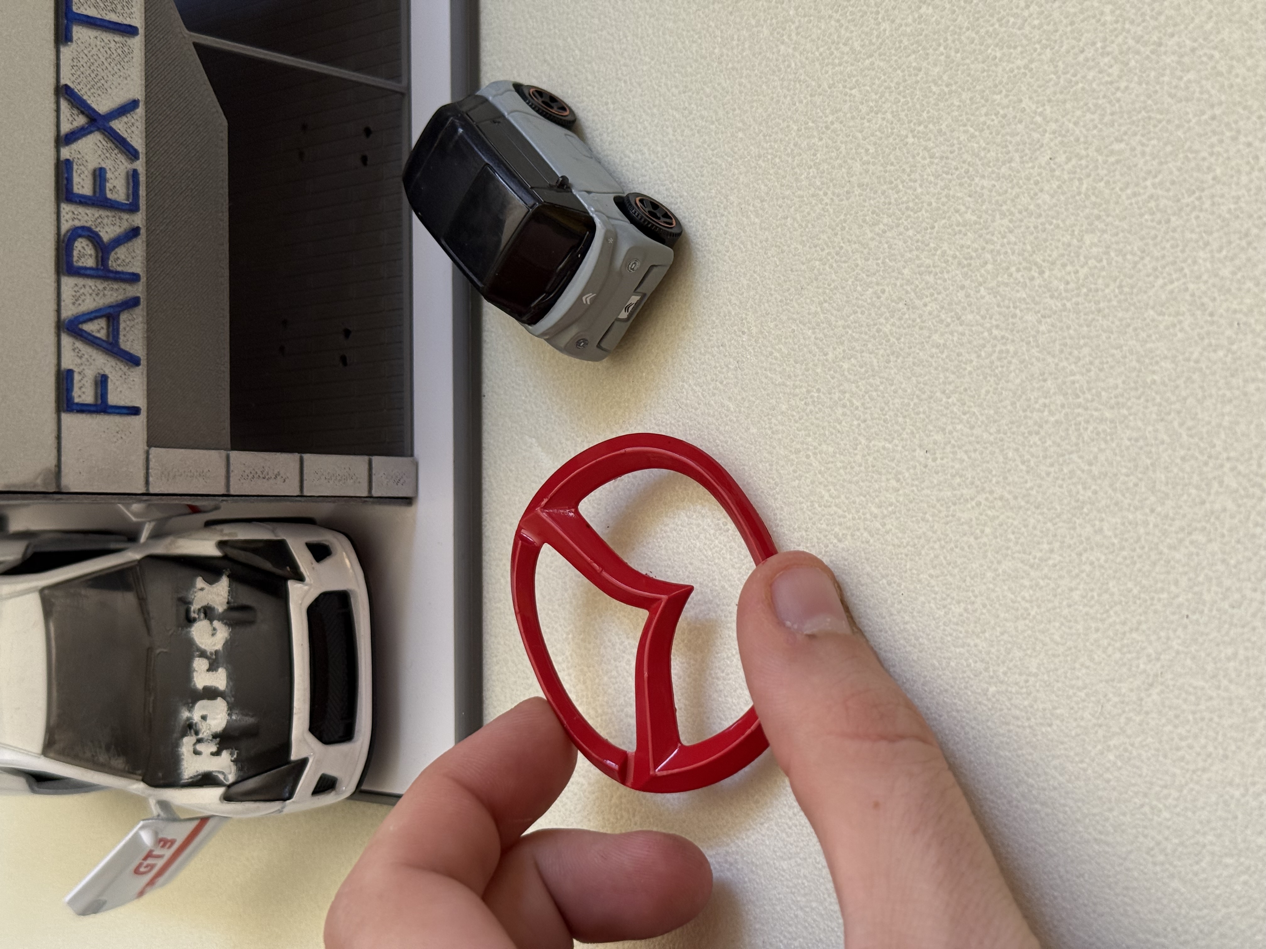 Mazda Direksiyon Göbeği Arması Kırmızı 3M 3D ABS