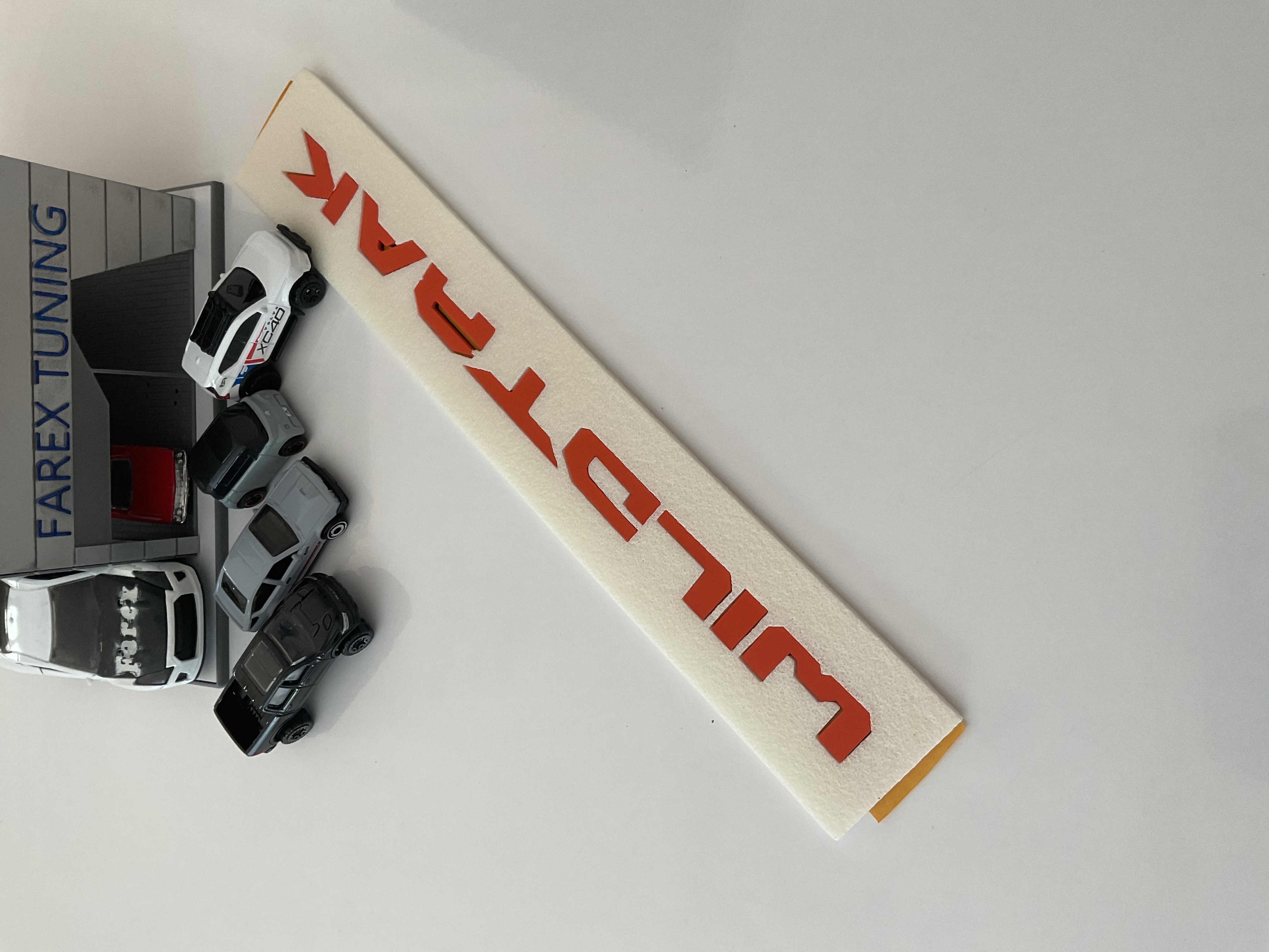 Ford Wildtrak Orange Çamurluk Yazısı 3M 3D ABS