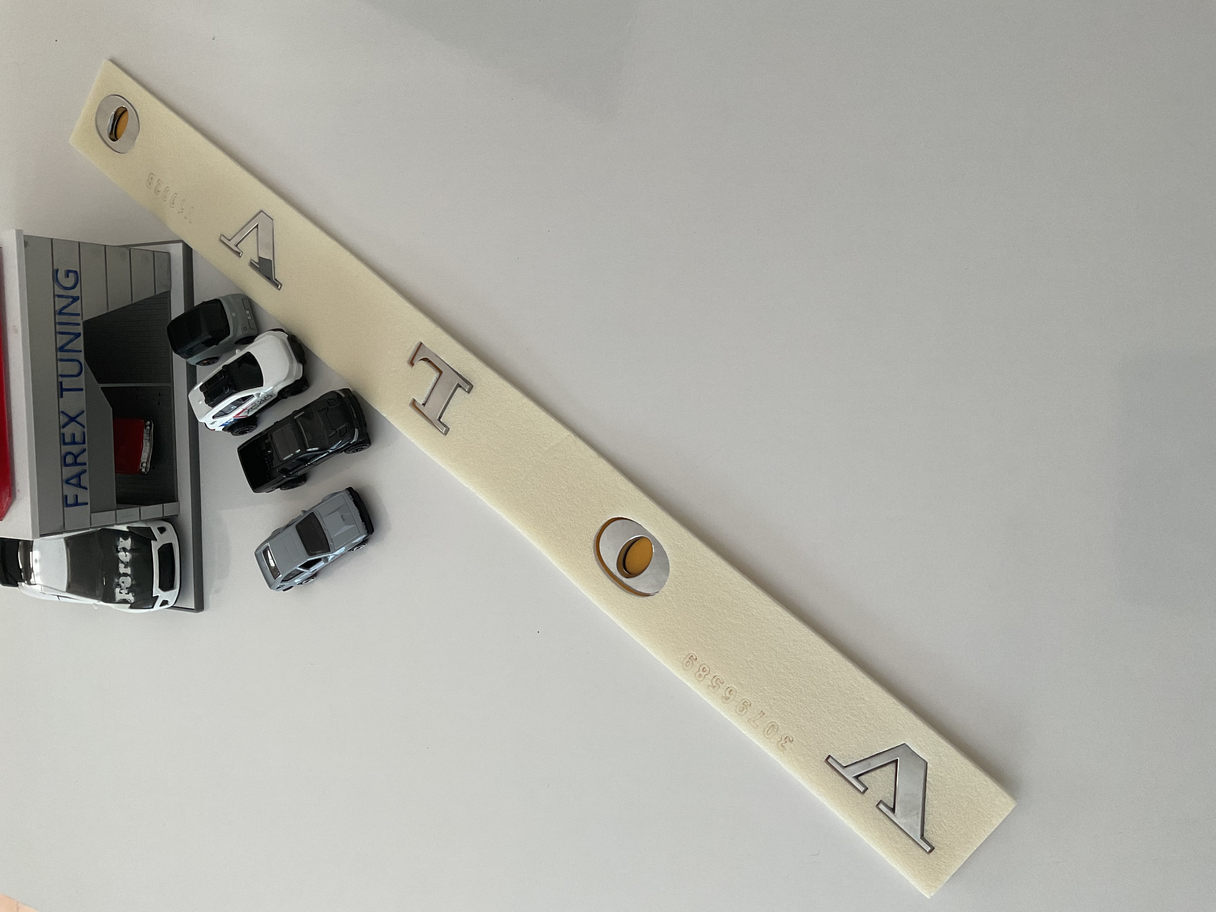 Volvo Krom Boşluklu Yeni Nesil Bagaj Yazısı 3M 3D ABS