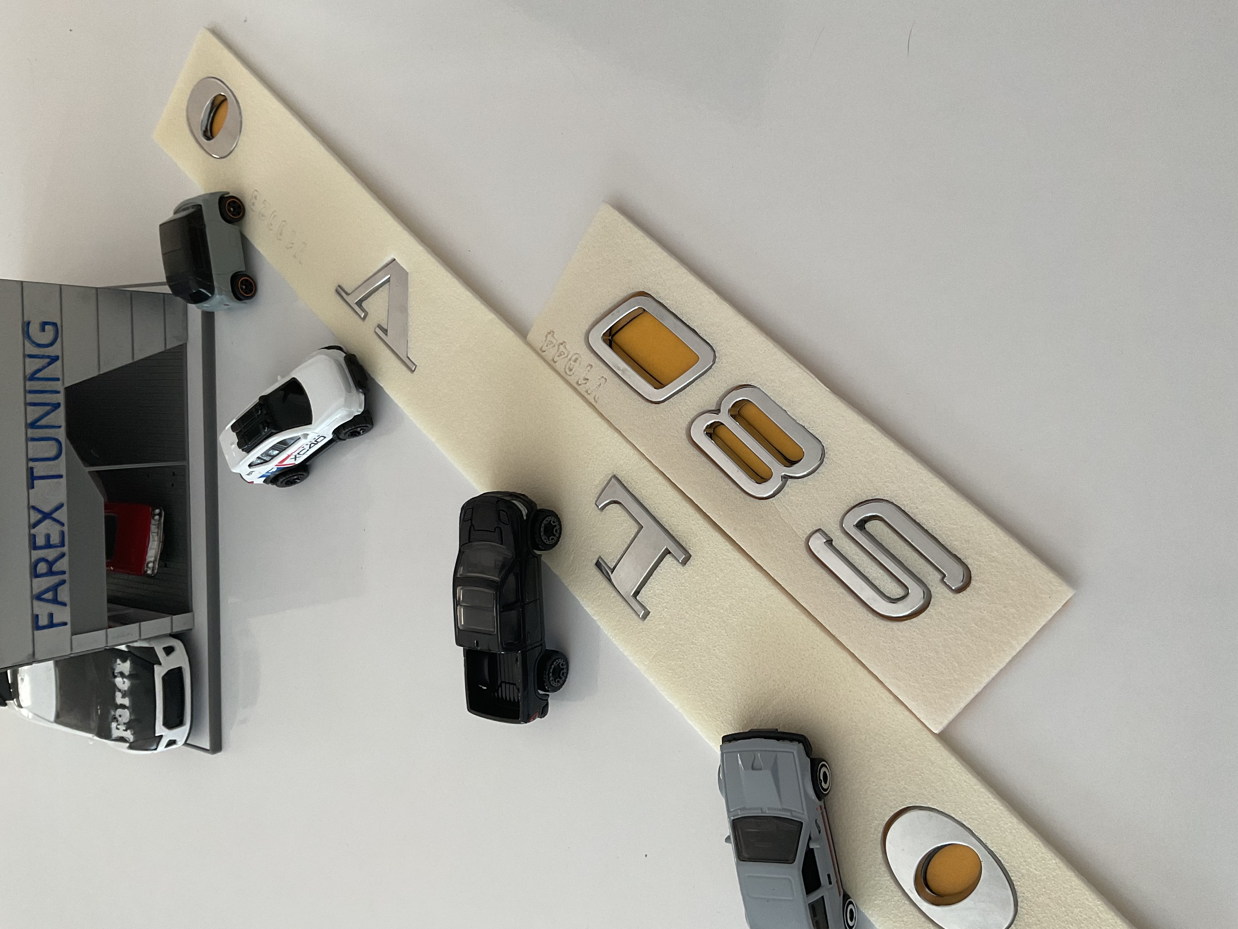Volvo ve S80 Yeni Nesil Krom Bagaj Yazısı Seti 2’li 3M 3D ABS