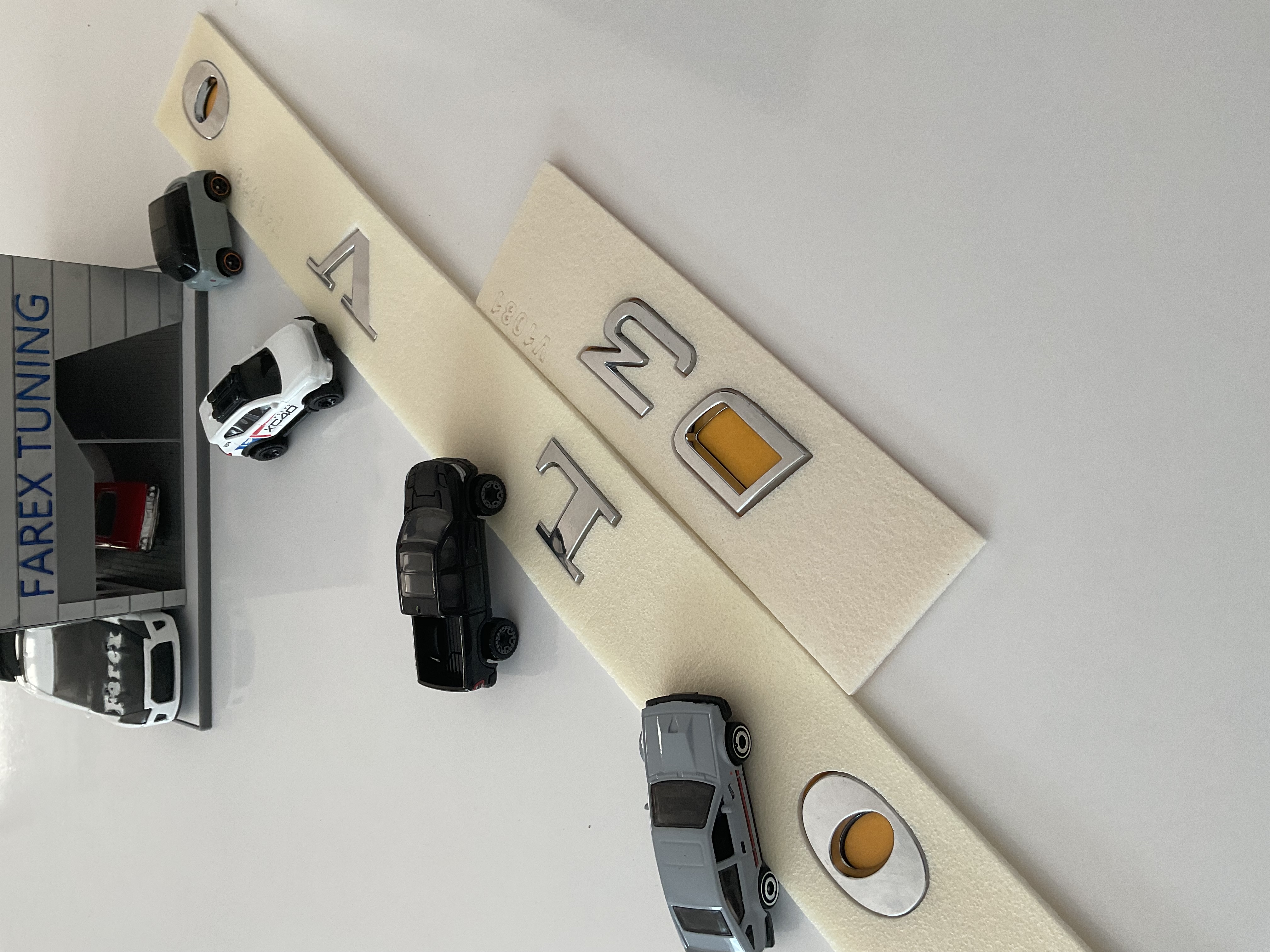 Volvo ve D3 Yeni Nesil Krom Bagaj Yazısı Seti 2’li 3M 3D ABS