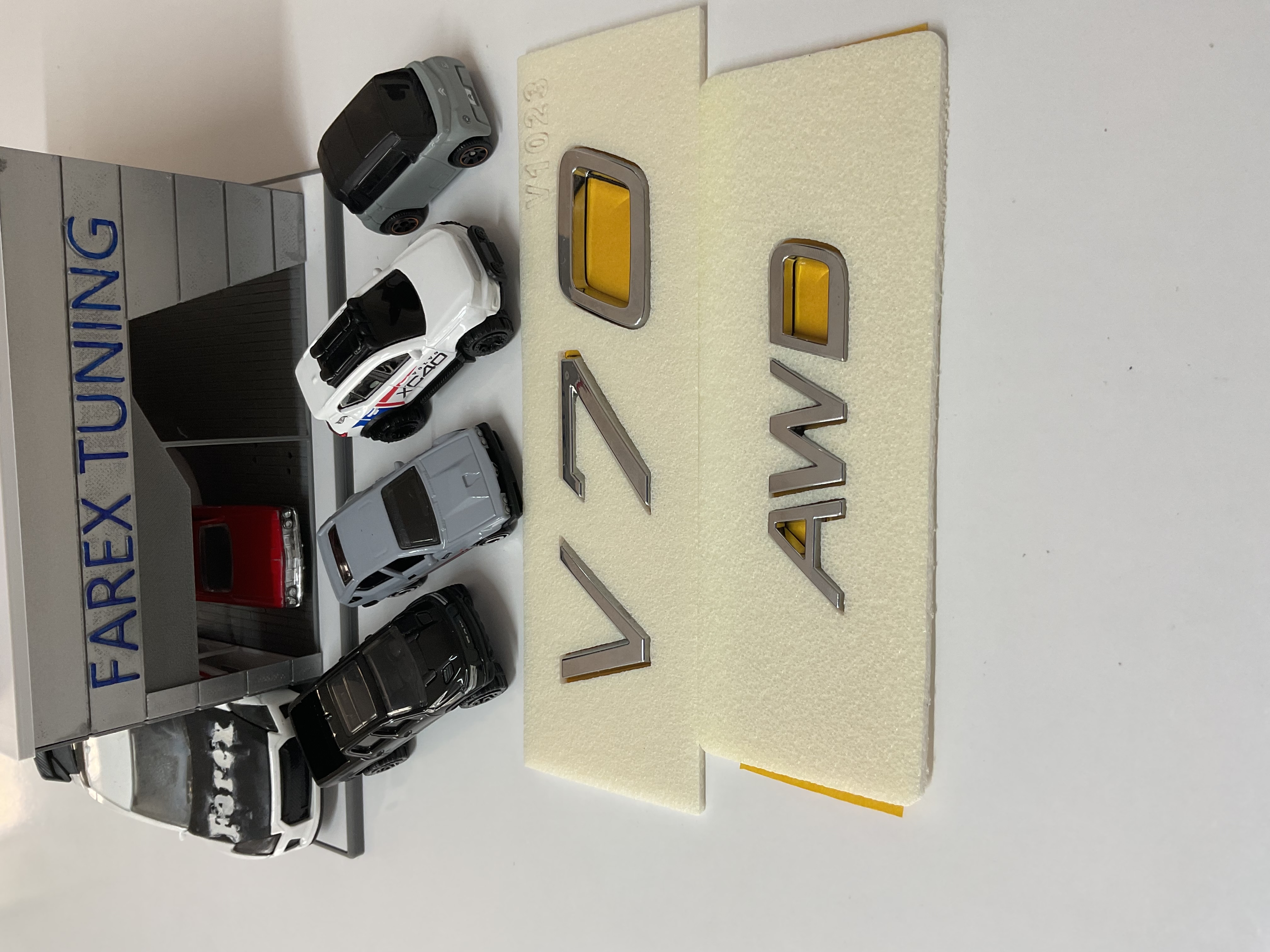 Volvo V70 ve AWD Krom Bagaj Yazısı Seti 2’li 3M 3D ABS