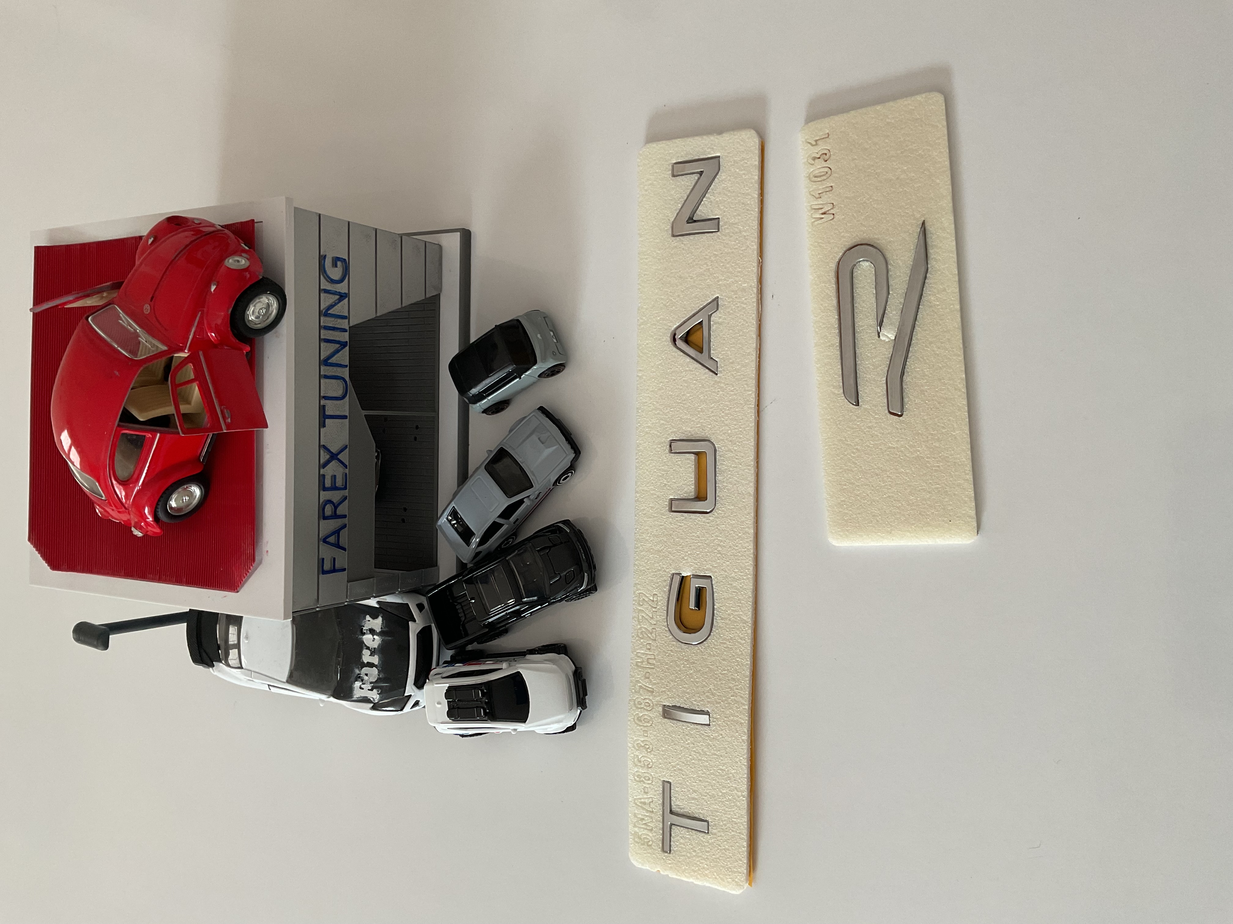 Volkswagen Tiguan & R Büyük (Krom) Yeni Nesil Bagaj Yazısı Seti 3M 3D ABS