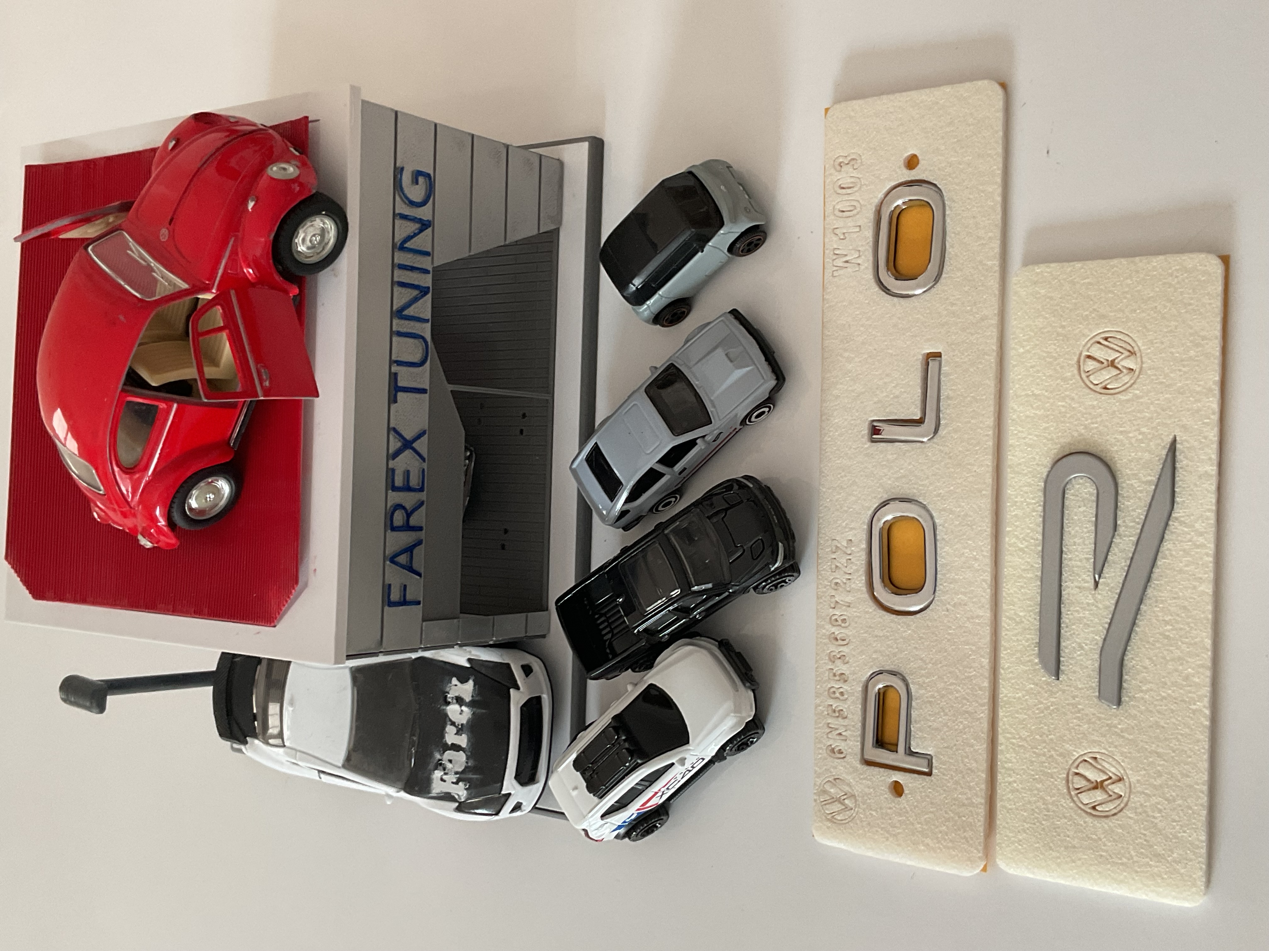 Volkswagen Polo ve R Büyük Boy (Gri) Krom Yeni Nesil Bagaj Yazısı 3M 3D ABS