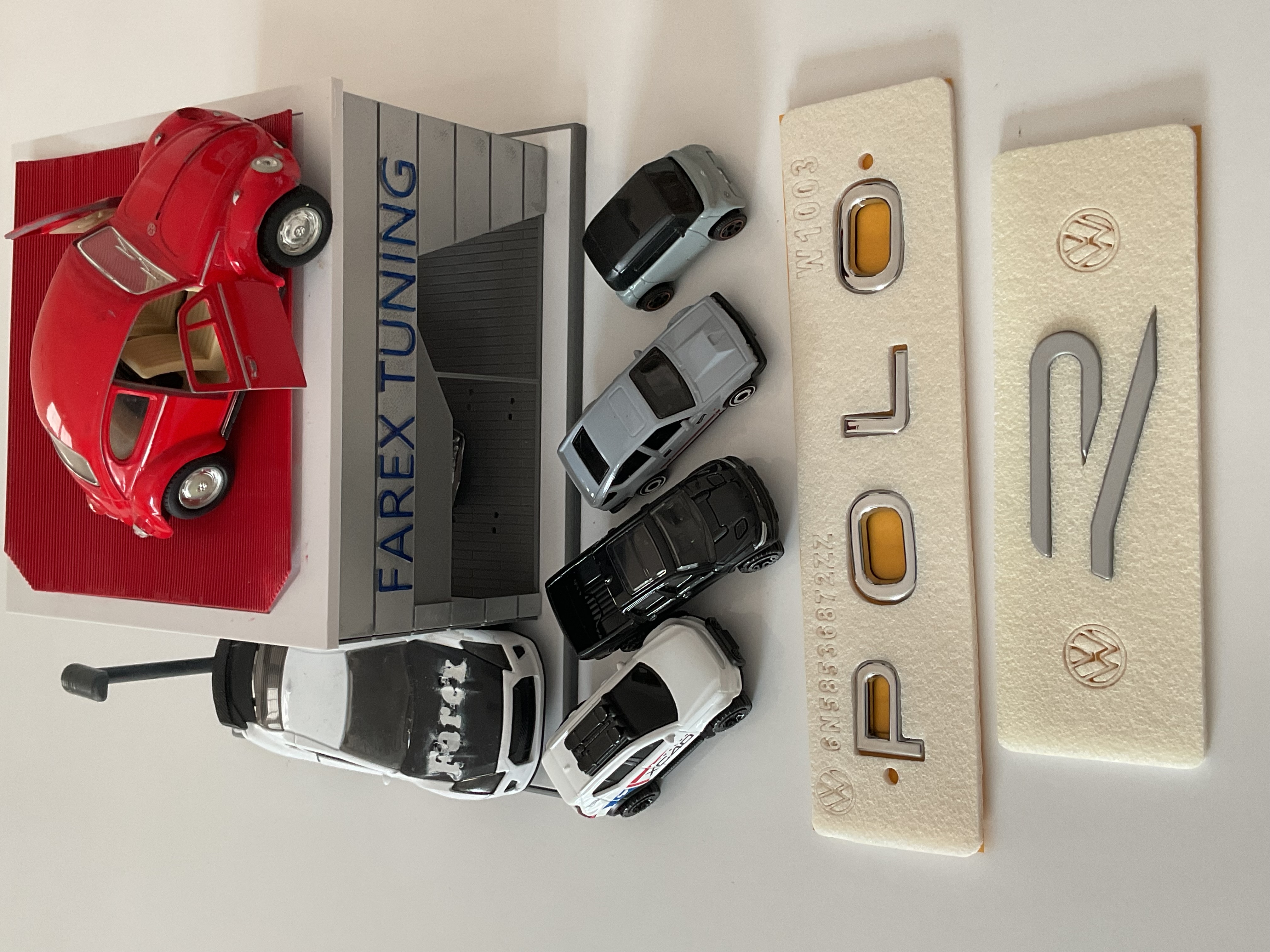 Volkswagen Polo ve R Büyük Boy (Gri) Krom Yeni Nesil Bagaj Yazısı 3M 3D ABS