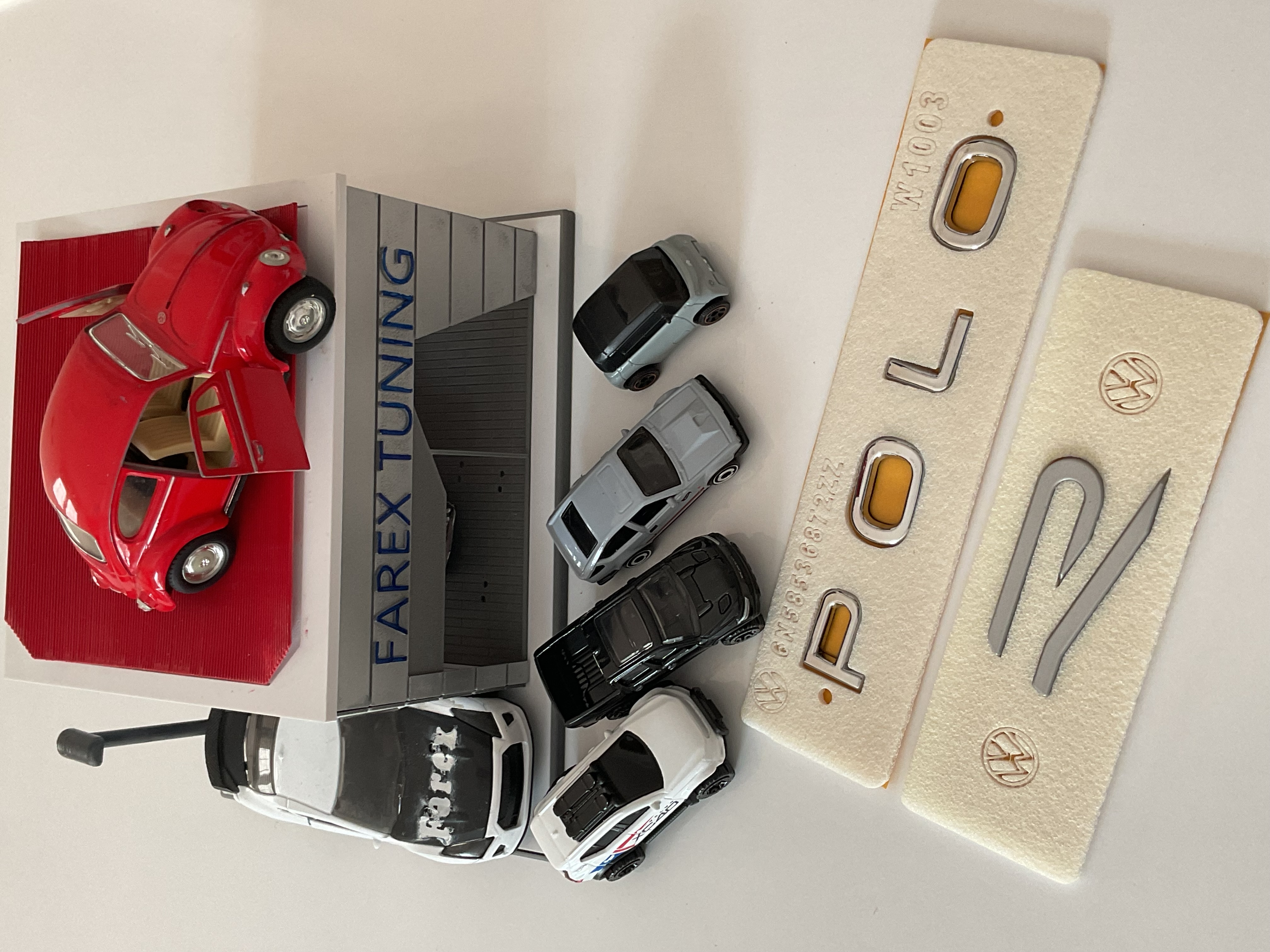 Volkswagen Polo ve R Büyük Boy (Gri) Krom Yeni Nesil Bagaj Yazısı 3M 3D ABS