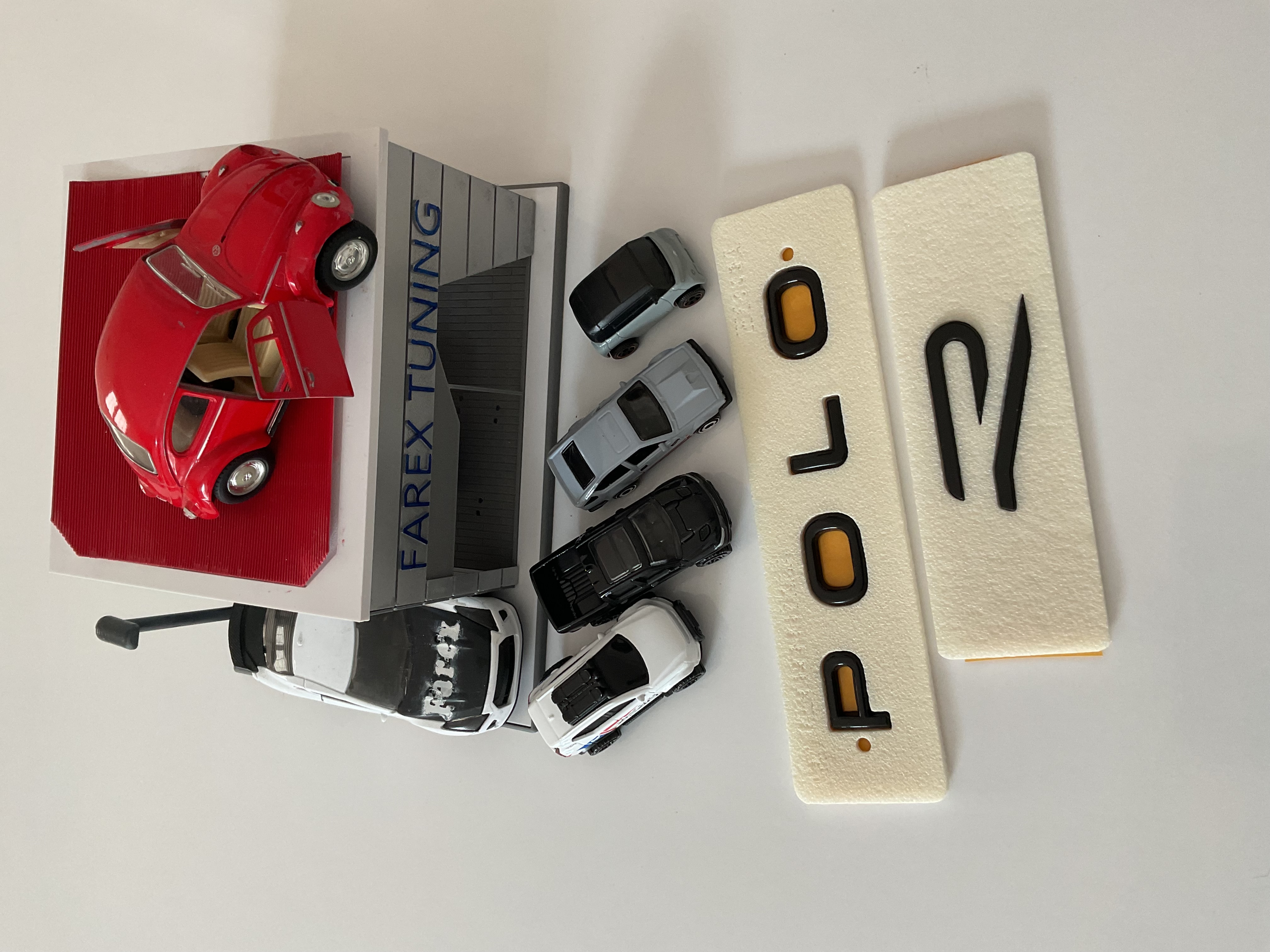 Volkswagen Polo Piano Black ve R Büyük Boy Yeni Nesil Bagaj Yazısı 3M 3D ABS