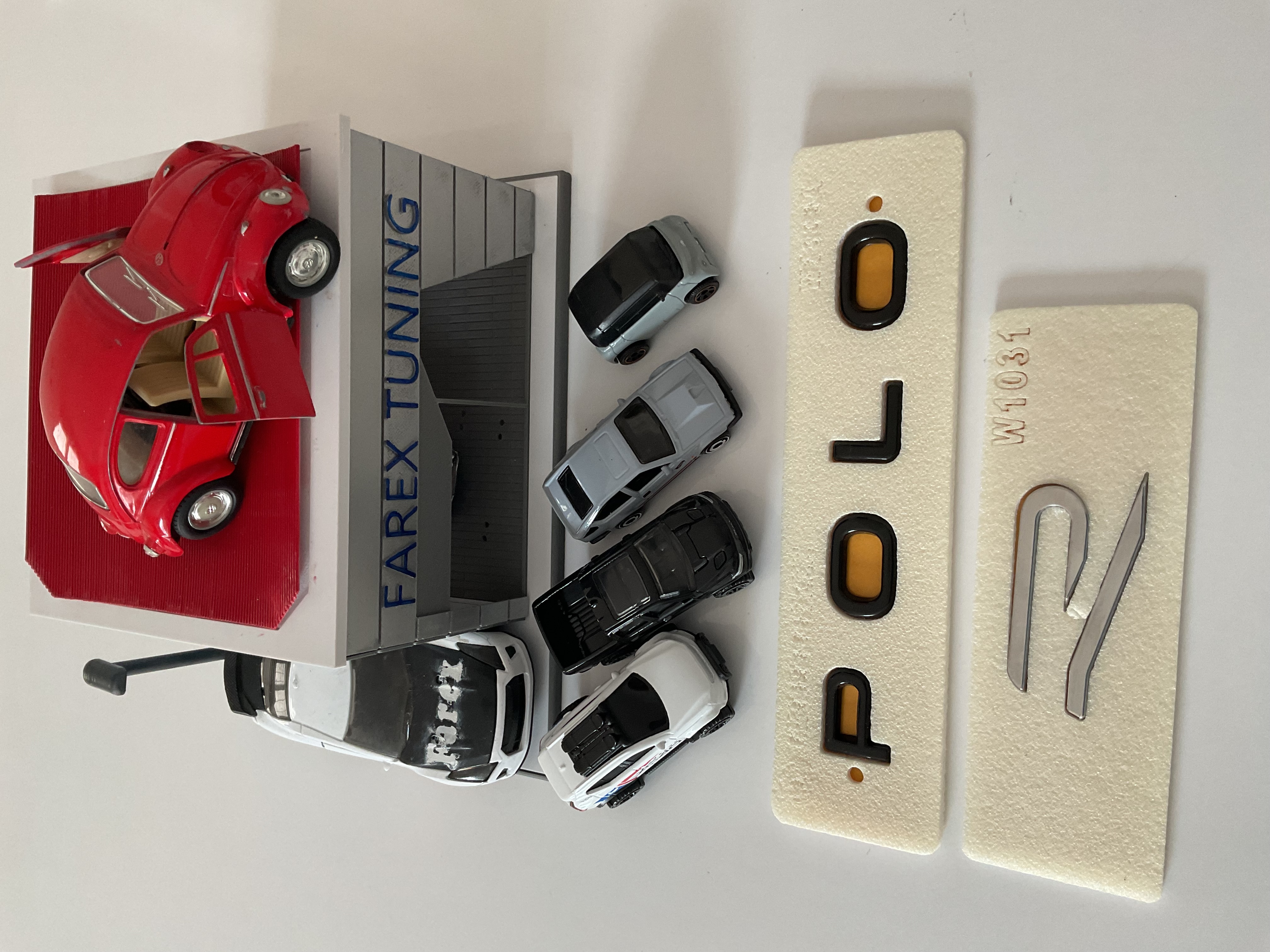 Volkswagen Polo Piano Black ve R (Gri) Büyük Boy Yeni Nesil Bagaj Yazısı 3M 3D ABS