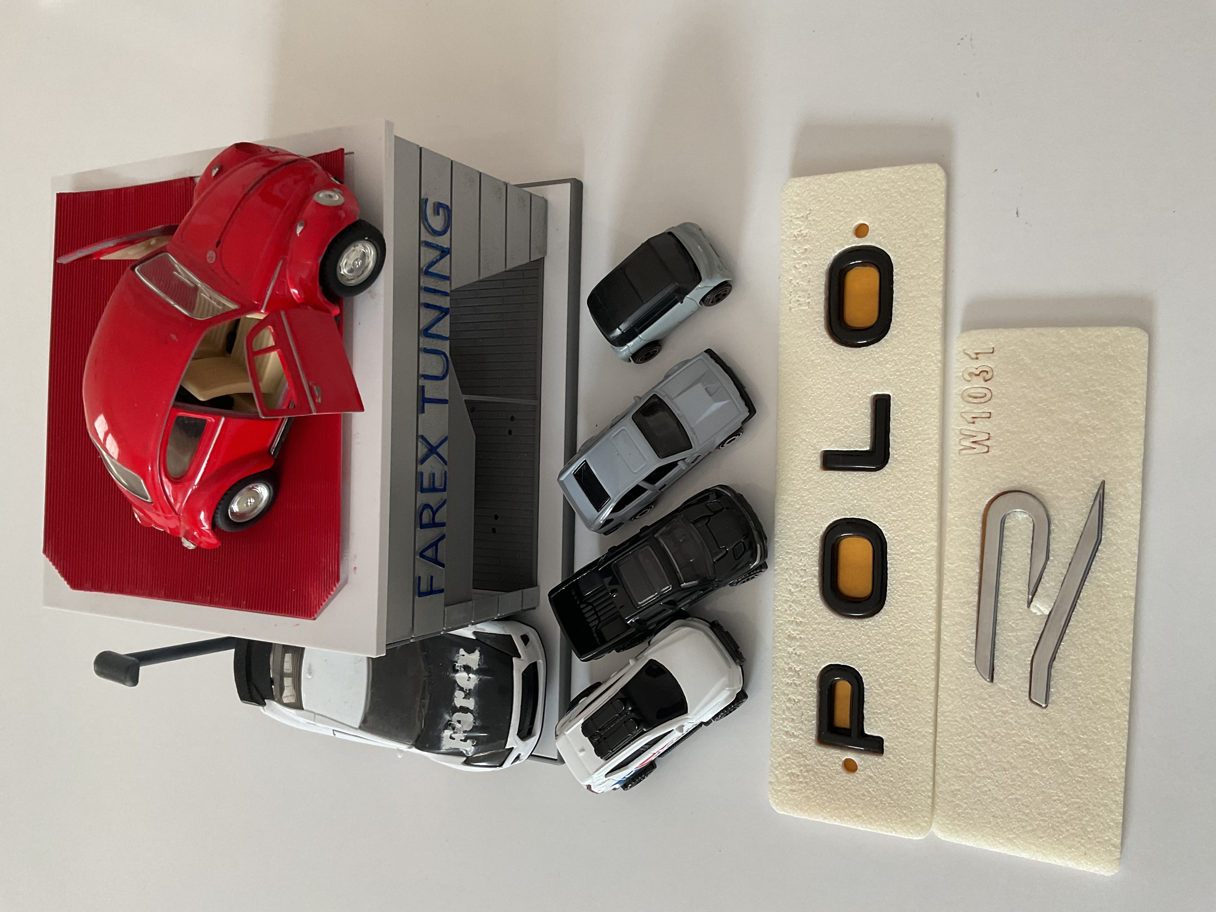 Volkswagen Polo Piano Black ve R (Gri) Büyük Boy Yeni Nesil Bagaj Yazısı 3M 3D ABS